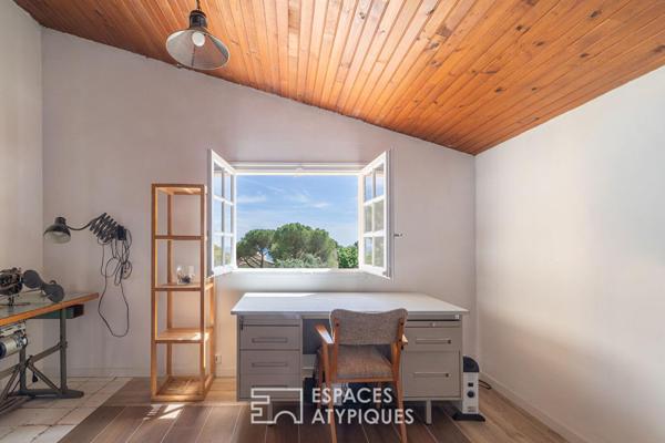 Villa familiale rénovée avec vue mer, terrasse plein sud et dépendance
