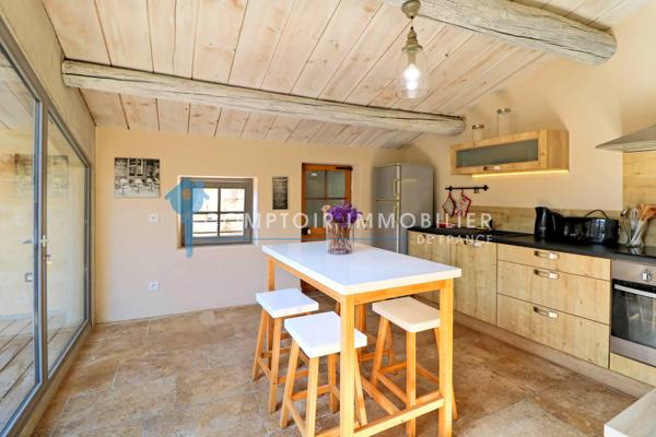 Immeuble
                                                                                                                                                
                                                                                                                                                
                                                                                                                                                
                                                    
                                                                                                                                                                                                                                                                                                                        159  m²