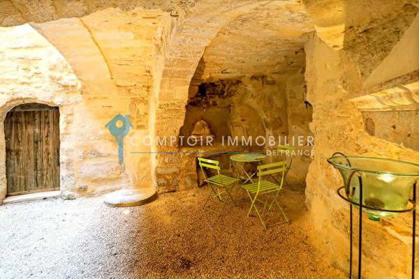 Immeuble
                                                                                                                                                
                                                                                                                                                
                                                                                                                                                
                                                    
                                                                                                                                                                                                                                                                                                                        159  m²