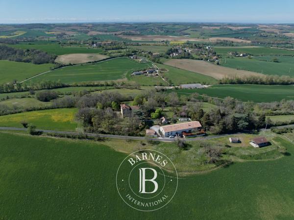 Lavaur, Propriété 4 Chambres -  450 m² à vendre