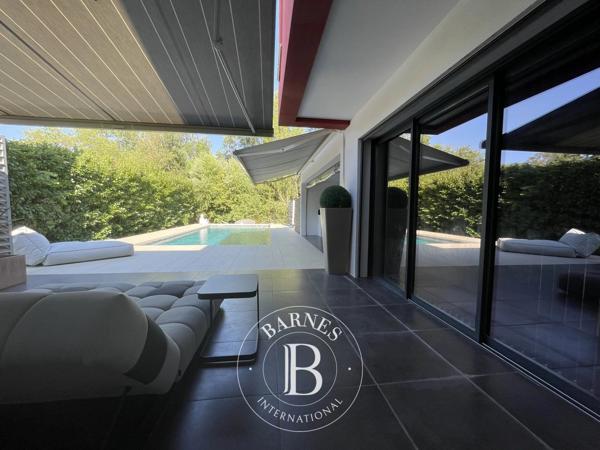 Toulouges, Villa 5 Chambres -  184 m² à vendre