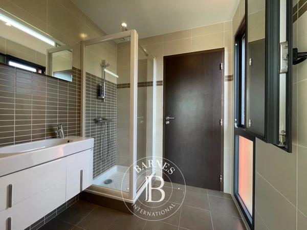Toulouges, Villa 5 Chambres -  184 m² à vendre