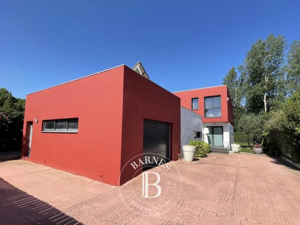 Toulouges, Villa 5 Chambres -  184 m² à vendre
