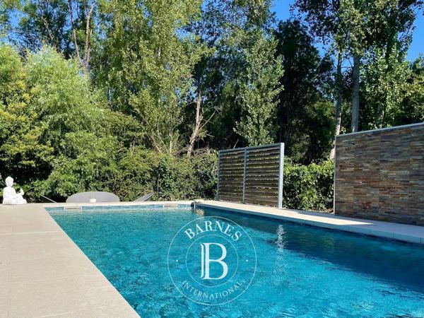 Toulouges, Villa 5 Chambres -  184 m² à vendre