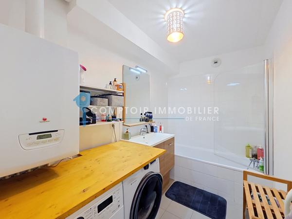 Appartement
                                                                                                                                                                                                                                                                                                                        3 pièce(s)                                                                                                                                                                                                          2 chambre(s)                                                                                                                                                                                                          62  m²