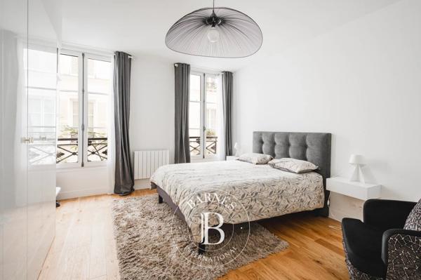 Paris 9ème, Appartement 2 Chambres -  115 m² à vendre