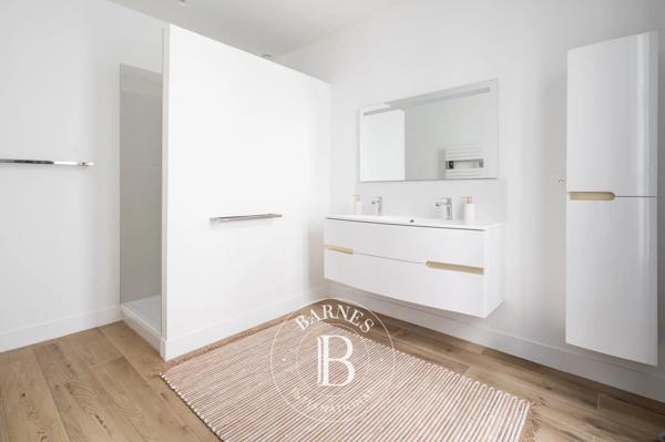 Paris 9ème, Appartement 2 Chambres -  115 m² à vendre