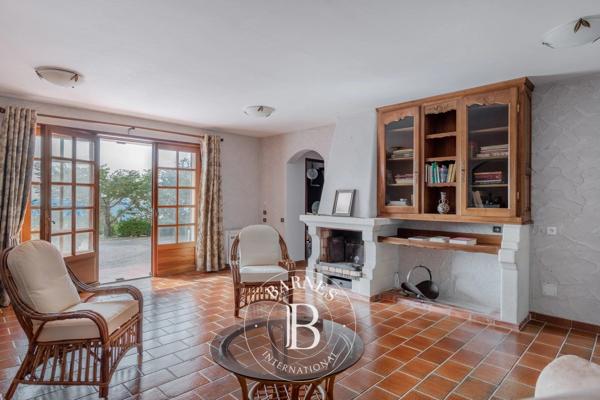 Sanary-sur-Mer, Villa 4 Chambres -  200 m² à vendre