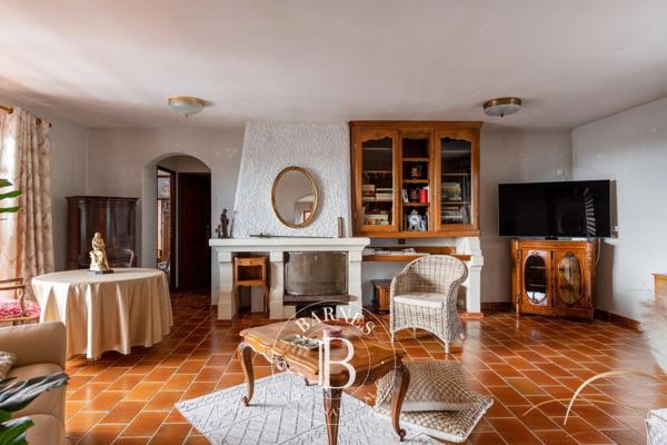 Sanary-sur-Mer, Villa 4 Chambres -  200 m² à vendre
