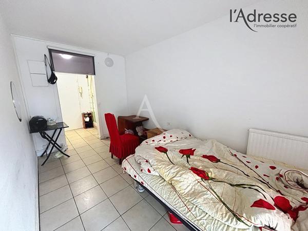 COUP DE C?UR ASSURÉ ! Studio à Saint Cloud de14 m2