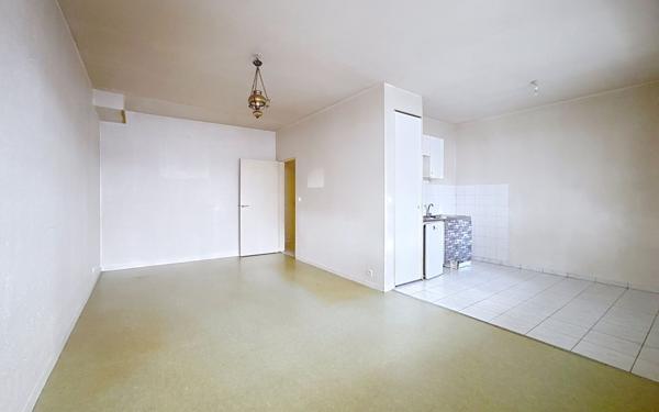 Appartement à vendre    2 pièces • 53 m2 Tours