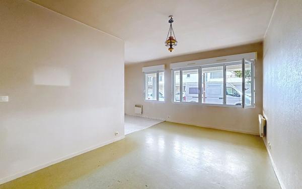 Appartement à vendre    2 pièces • 53 m2 Tours