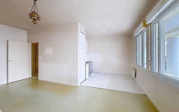 Appartement à vendre    2 pièces • 53 m2 Tours