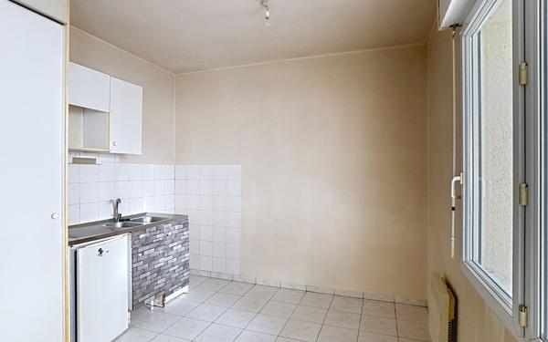 Appartement à vendre    2 pièces • 53 m2 Tours