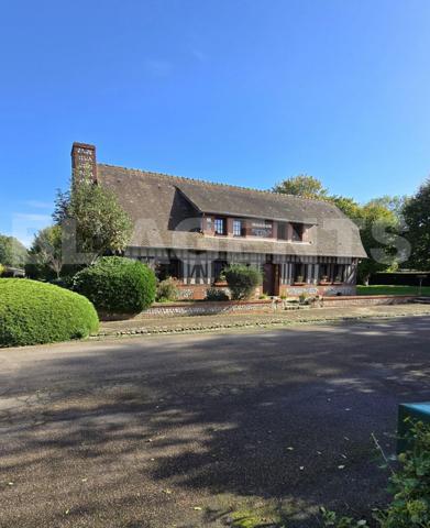 Authentique maison normande de caractère.