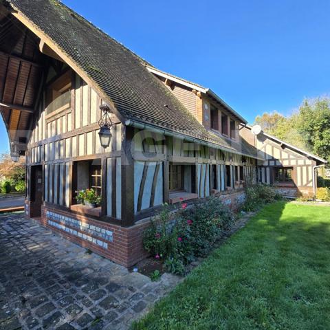 Authentique maison normande de caractère.