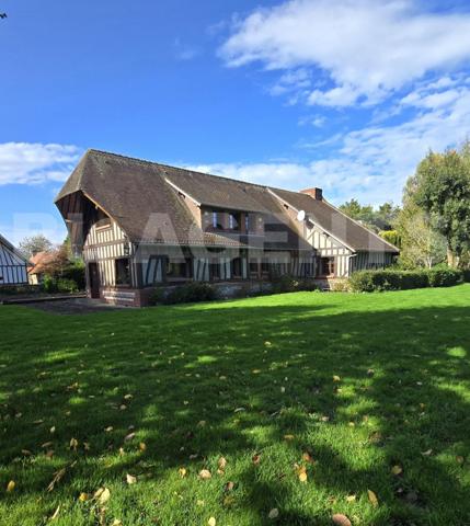 Authentique maison normande de caractère.