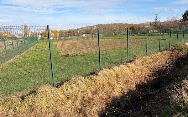 Terrain à vendre    Dormans