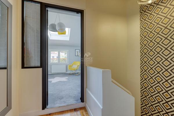 Maison Nanterre Mont-Valérien, 7 pièces 145 m2 €699 000 ** - Référence 14972