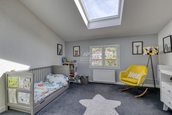 Maison Nanterre Mont-Valérien, 7 pièces 145 m2 €699 000 ** - Référence 14972