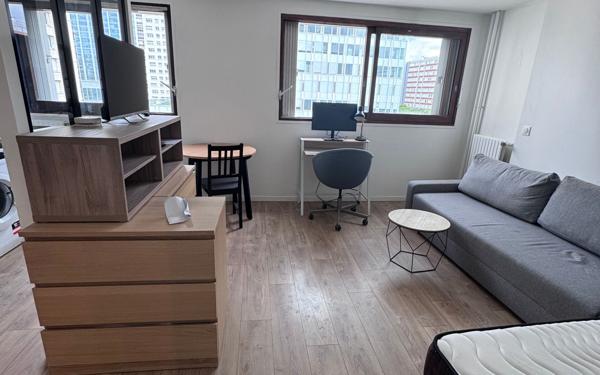 Appartement à vendre    2 pièces • 48,36 m2 Levallois-Perret