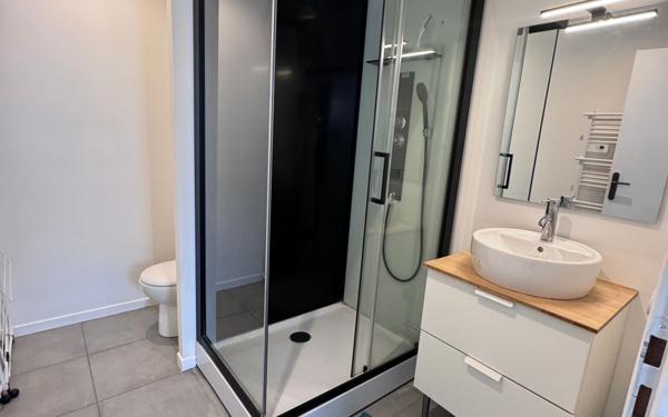 Appartement à vendre    2 pièces • 48,36 m2 Levallois-Perret