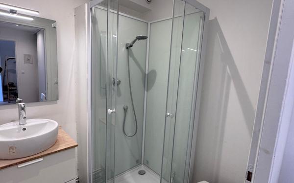 Appartement à vendre    2 pièces • 48,36 m2 Levallois-Perret