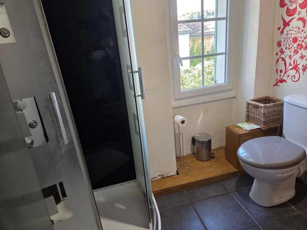 La Placeola – maison de village lumineuse au cœur historique de PIGNANS