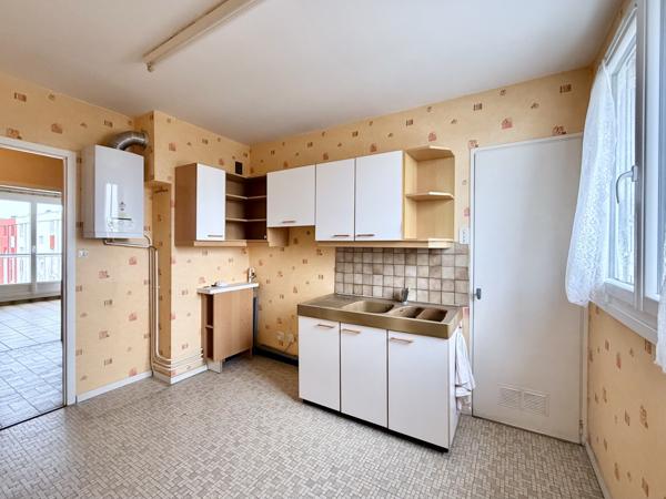APPARTEMENT REZE MEDIATHEQUE