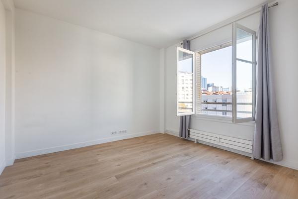 Appartement Courbevoie 3 pièce(s) 72 m2