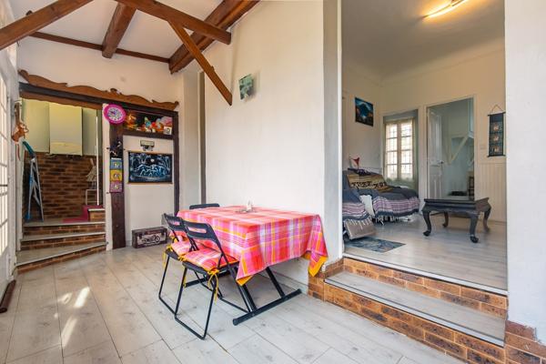 Viager occupé 100 % bouquet · Maison de ville rénovée avec cour privative · La Seyne proche Port