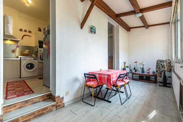 Viager occupé 100 % bouquet · Maison de ville rénovée avec cour privative · La Seyne proche Port