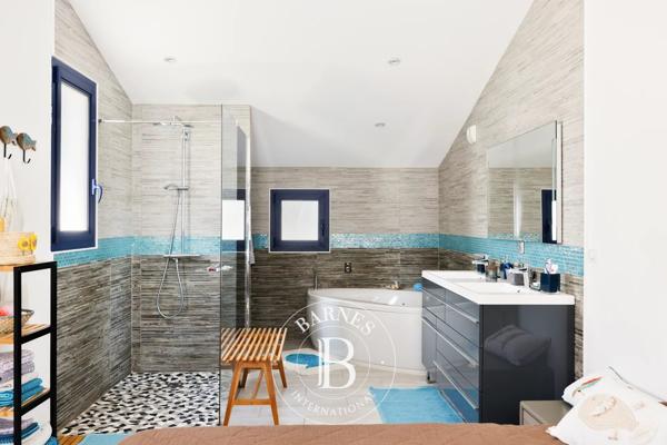 Ascain, Maison  230 m² à vendre