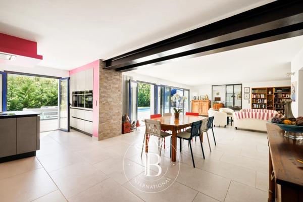 Ascain, Maison  230 m² à vendre