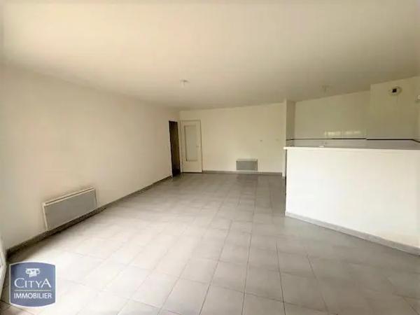 Appartement à louer 3 pièces 73.73m²