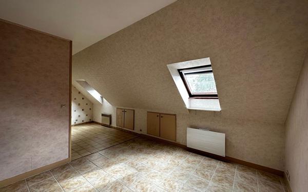Appartement à louer    1 pièce •  Moret-sur-Loing