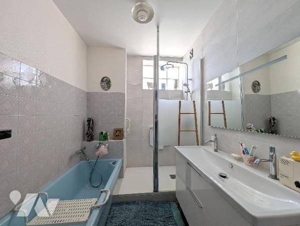 VALENCE - Appartement T4, 85 m² + garage et parking