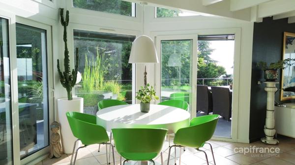 Maison d'architecte à vendre - 6 pièces - vue lac - MARIN (74)