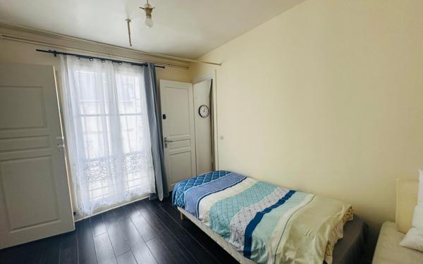 Appartement à vendre    3 pièces • 34,36 m2 Paris 18