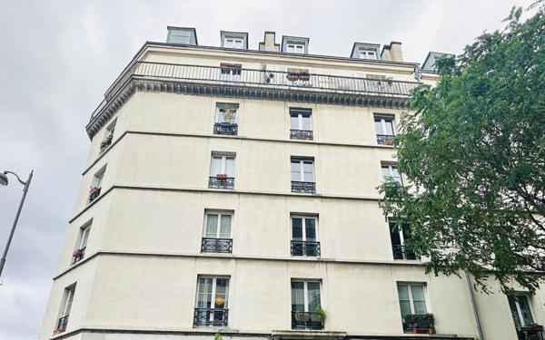 Appartement à vendre    3 pièces • 34,36 m2 Paris 18