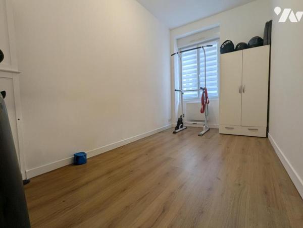 Plein centre de PAIMBOEUF appartement souplex de deux chambres;