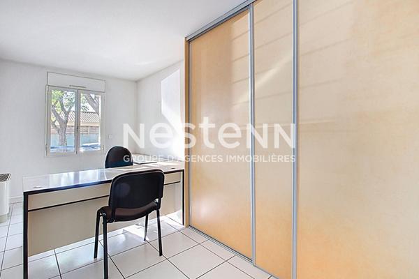 À VENDRE - LOCAUX PROFESSIONNELS / BUREAUX 215 m² - DRAGUIGNAN CENTRE-VILLE