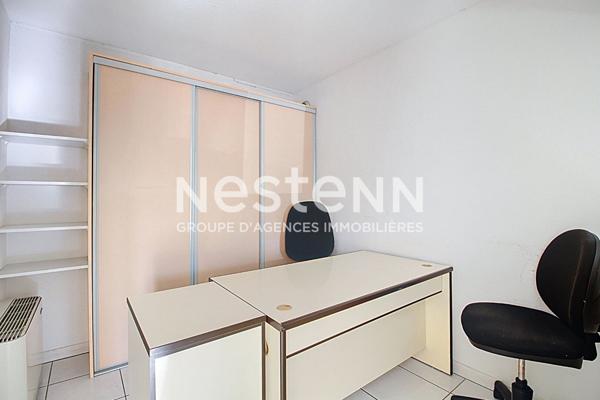 À VENDRE - LOCAUX PROFESSIONNELS / BUREAUX 215 m² - DRAGUIGNAN CENTRE-VILLE