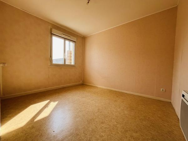 Maison à louer |  Charenton-du-Cher |  3 pièces | 79 m²