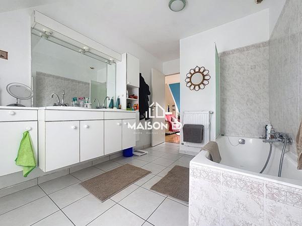 Maison Caen 6 pièce(s) 145 m2 , Caen
