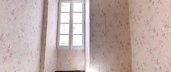 À vendre - T4/5, 5 pièces situé à Oloron-Sainte-Marie (64400)