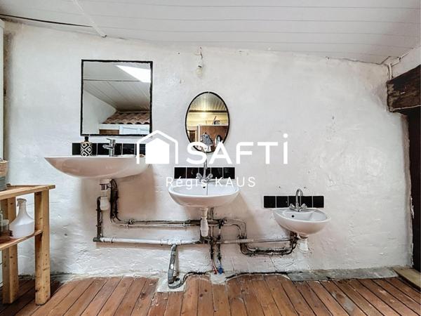 Jolie maison en pierre à finir de rénover