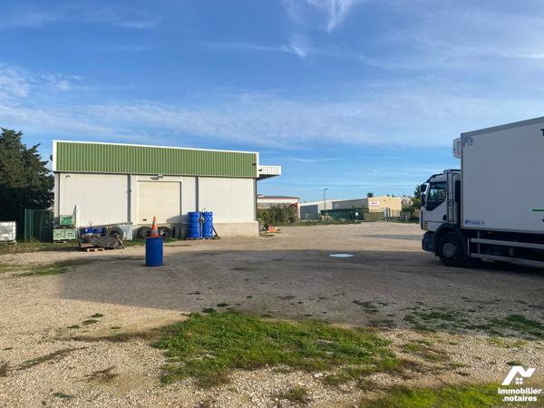 VENTE EN IMMO-INTERACTIF® : LOCAL D'ACTIVITÉS - Pernes Les Fontaines - Vaucluse (84)