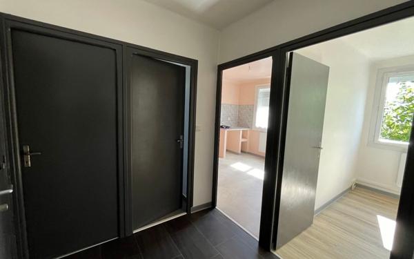 Appartement à louer    3 pièces •  Mende