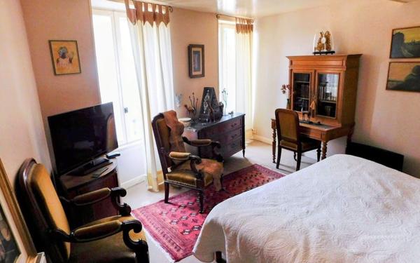 Maison à vendre    4 pièces • 104 m2 Quenne